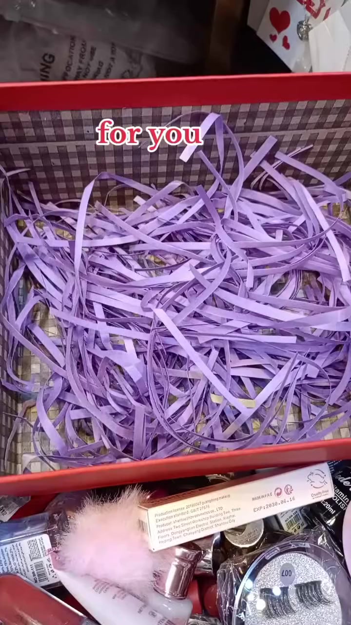 بوكس الحب 🥰🥰
لا تهتم بوكس هدايا الي بگلبك
بوكسات من 5 لحد 100 😁😁
بس اختار والباقي علينا 
كوزمتك for you كركوك طريق بغداد مقابل محطة تعبىة عقبة بن نافع ***********
