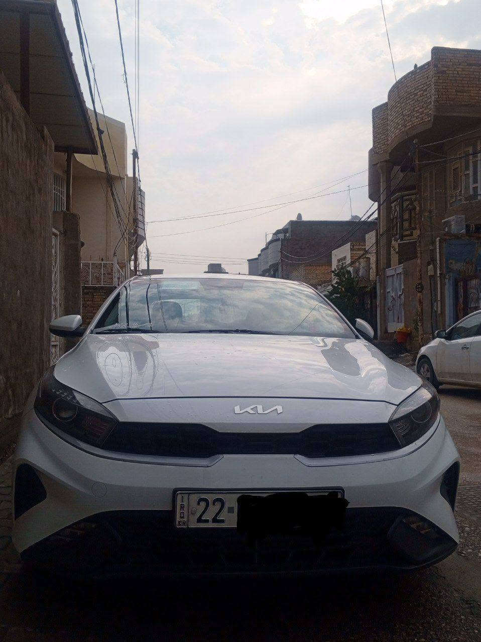 السلام عليكم 
كيا سيراتو موديل 22 وارد خليجي رقم جديد اربيل السيارة مكفولة من الصبغ والتبديل والفتح للاستفسار اكثر  التواصل على الرقم الاتي.. *********** .
