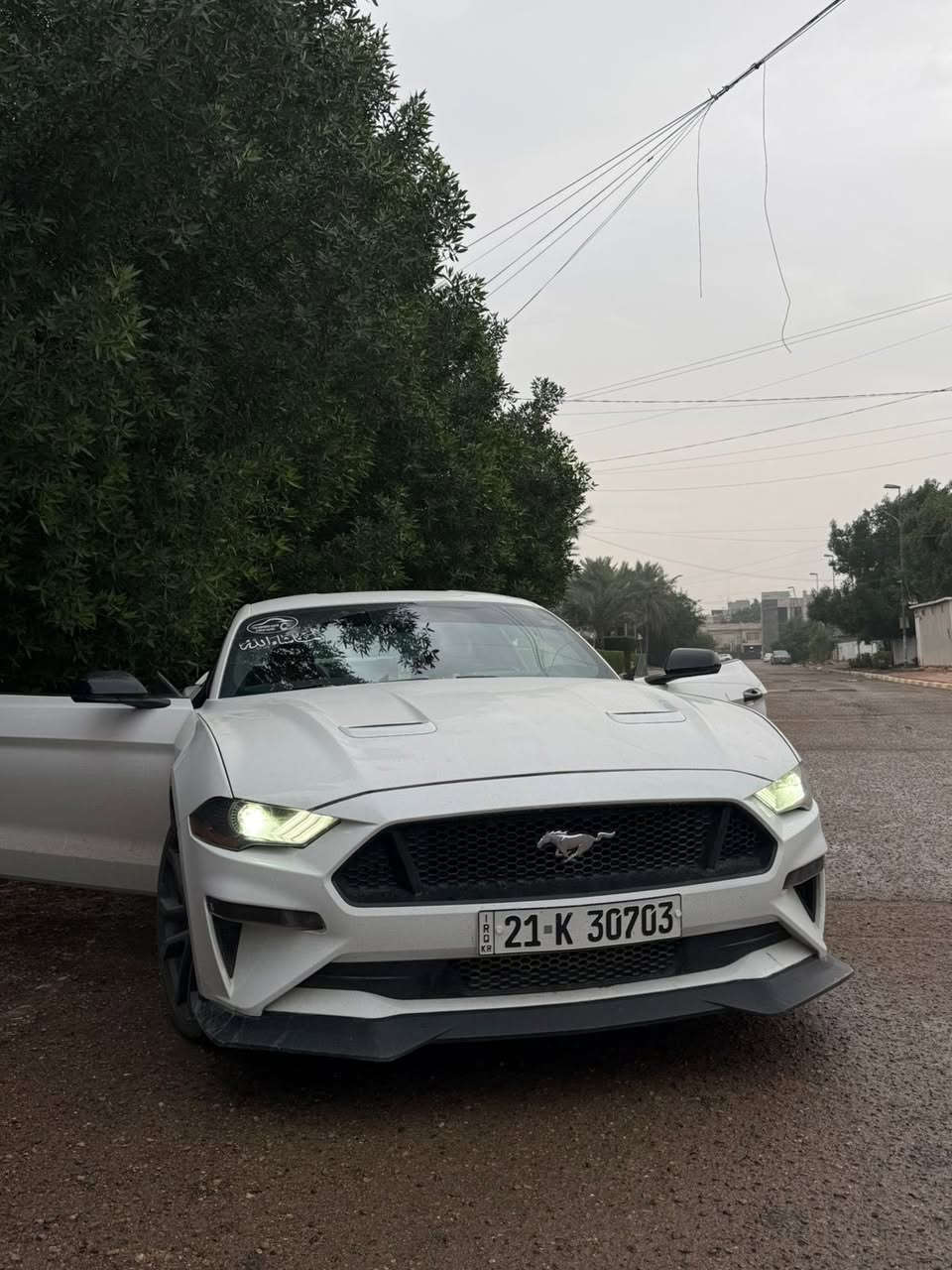 اللهم صلي ؏ـلى محمد وال محمد
متوفر موستنج 10 نمر Gt 2020 
نسخه الخمسينيه السياره فول واحد على واحد بريميوم اكتف اكزوز عدادت دجتيل وبعد سياره فول 
سياره عليه X بايب وبرمجة سيفتي 
حادث من امريكي شبر بارد بالجاملغ جهة السايق وايرباك جهة سكن صوره الحادث بالمنشور ماشيه سياره 29 الف ميل سياره خير من الله وتونس ومن انضف السيارات الي بموديله رقم سليمانيه 
السعر 265 وبيه مجال للطيبين 
مكان السياره بغداد شارع فلسطين و زيونه 
للتواصل رقم صاحب السياره
***********
