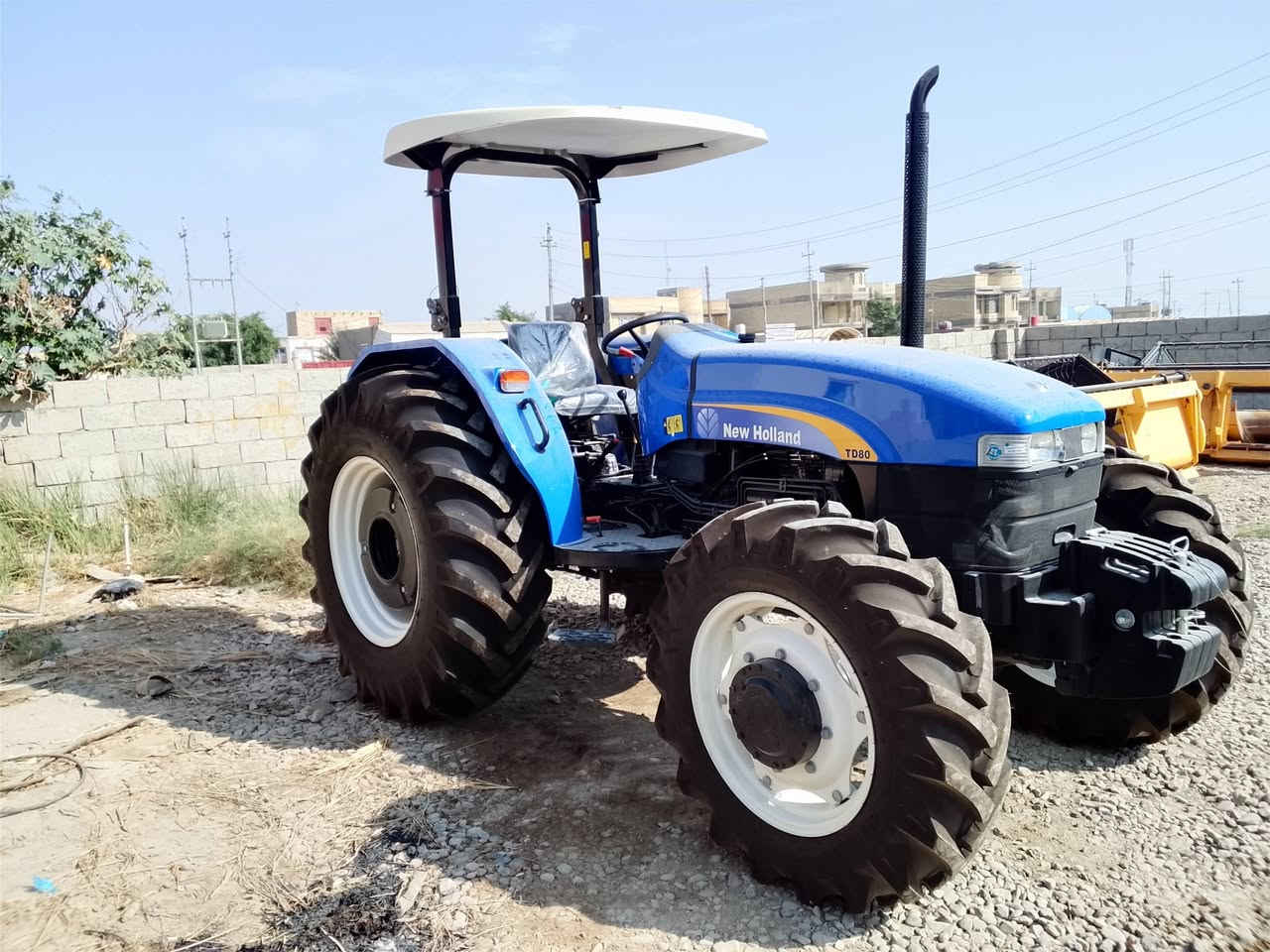 سلام عليكم مكينه نيهولند موديل 2025 زيرو صفر كيلومتر السعر 36 وبيه مجال قليل وستفسار عله رقم ‏‪+9647808190309‬‏
