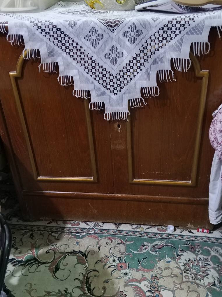 غرفة نوم للبيع بيهه بعدزاوية ملابس وزواية تلفزيون سعرهه 550وبيهه مجال قليل عمارة, ميسان


**إذا كنت صاحب هذا الإعلان وتريد حذفه لأي سبب، رجاءا أرسل رسالة إلى الدعم الفني**