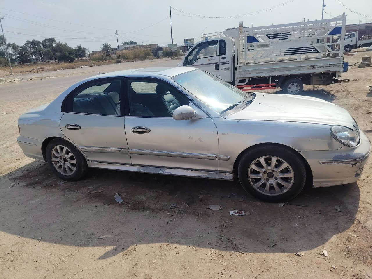 السلام عليكم
سوناتا وفود موديل 2005 محرك 6 سلندر 2700
رقم بغداد انكليزي بأسمي
محرك وكير خير من الله
تبريد شغال
السعر 59 وبي مجال 
الموقع : بغداد تقاطع النهروان 
***********
