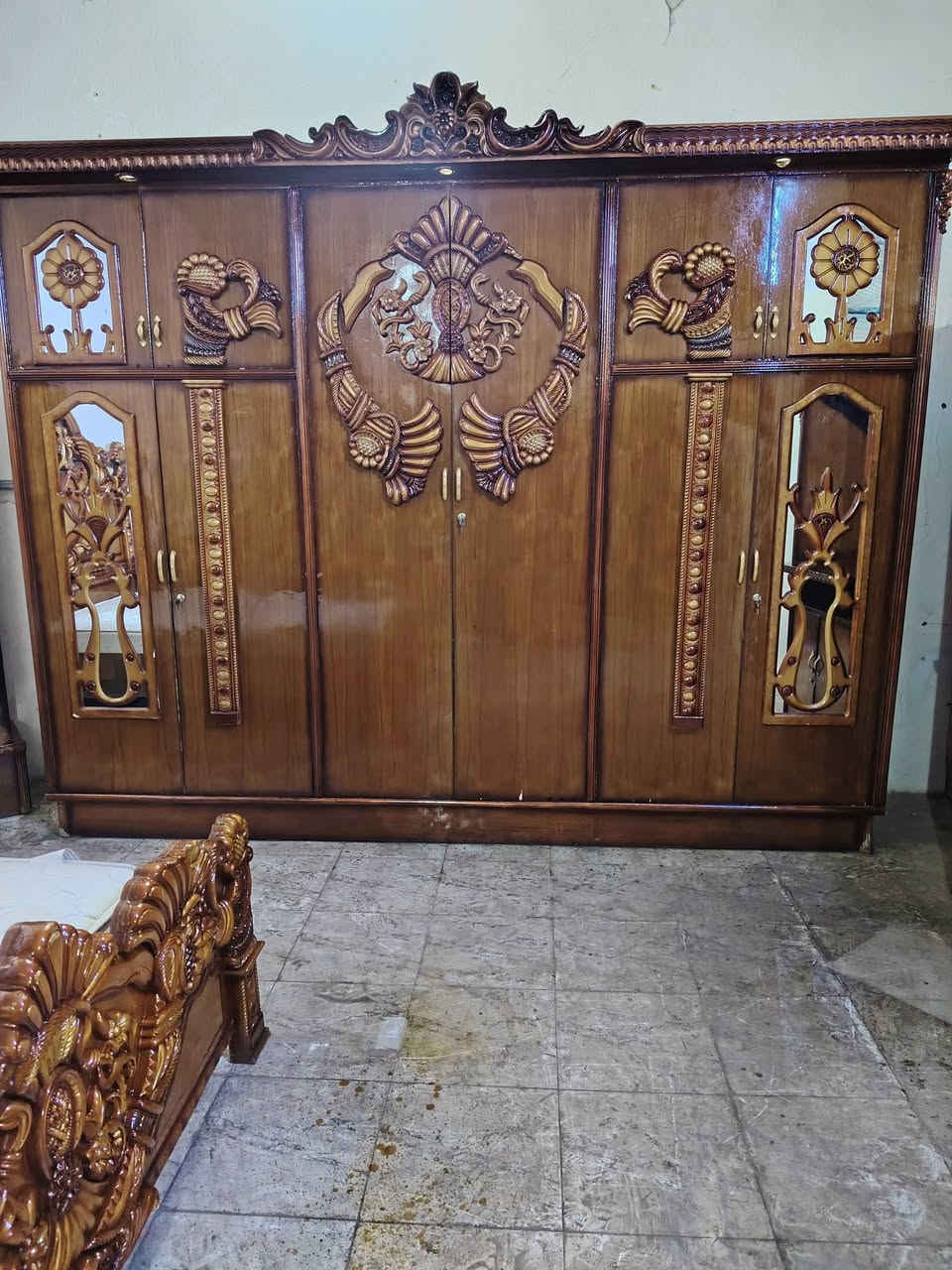 السلام عليكم 900وبيه مجال بصيط تسكام ابو غرق ***********واتساب
