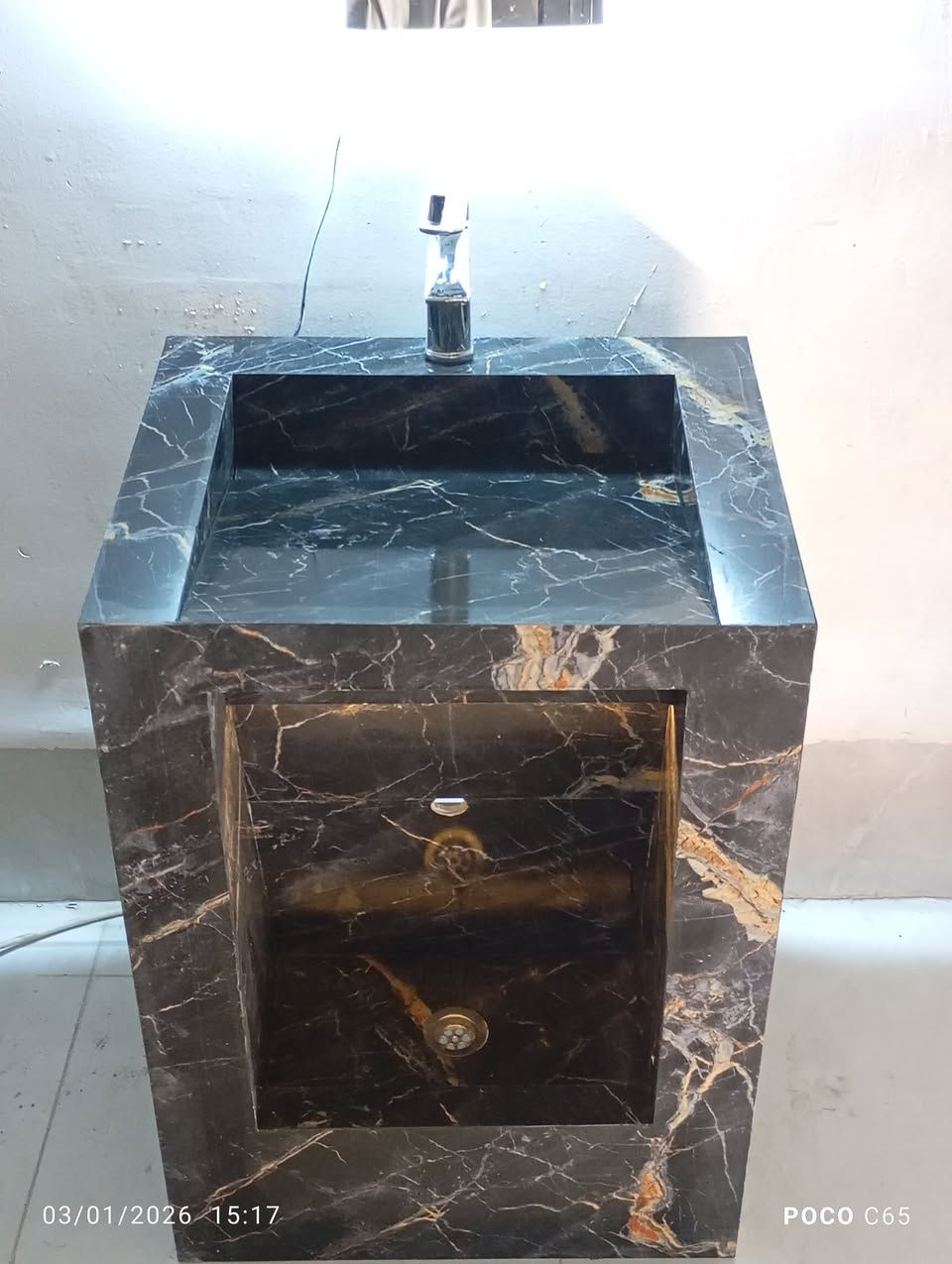 وفرنالكم مغاسل وضوء مودرن حسب الطلب والقياس واللون والديكور التريده
،***********
