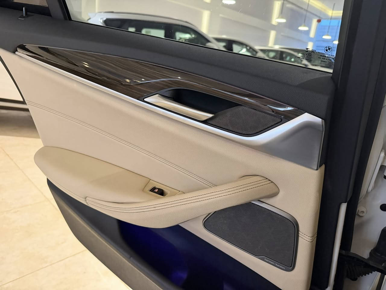 2021 Bmw 530i وارد امريكي داخل كلين
***********
العنوان: السليمانية كوردستان موتورز شركة برزاي دابان
