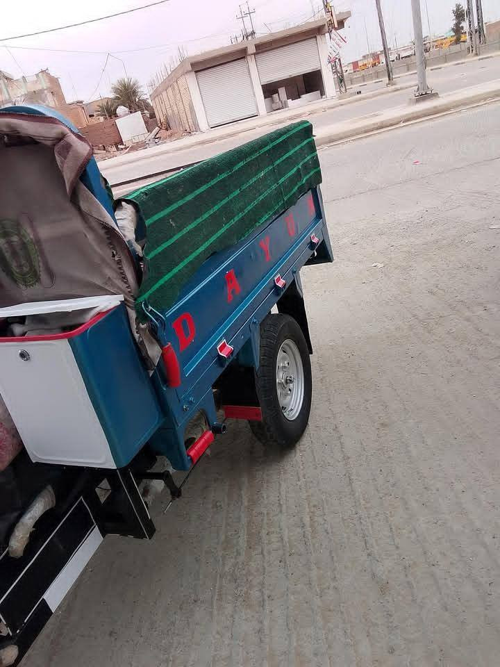 يا الله ستوته دايوان نضيفه وحله من صوره بعد مثل ماموضح موديل 18 مكان واسط العزيزيه سعر 1700وبيه مجال شراي تصل ***********
