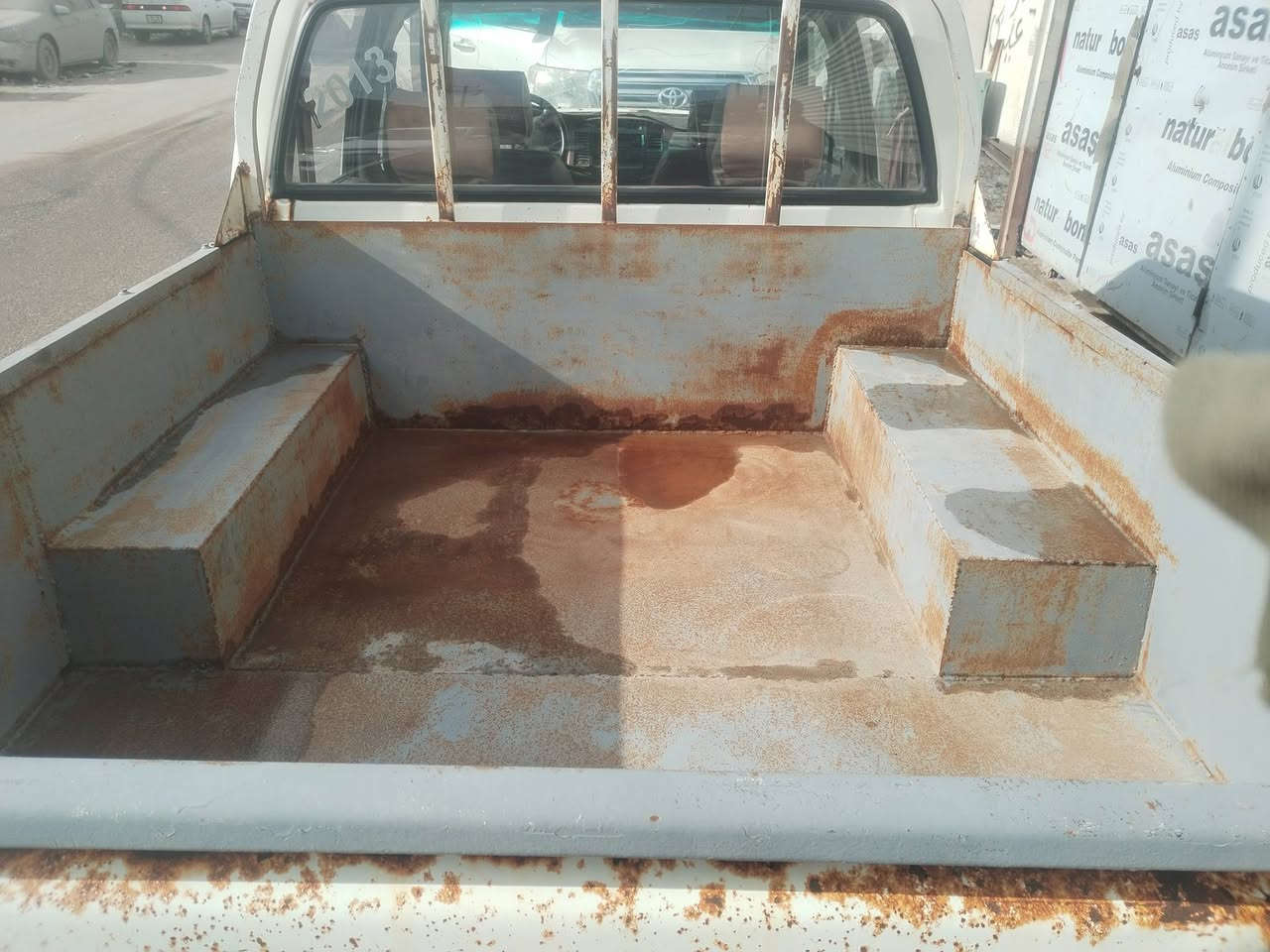 السلام عليكم سيارة بيك اب فتون
موديل ٢٠١٣ السعر ٢٣ ورقة
لاتصال علئ ***********
العنوان / البصره كرمة على شارع الحلاف
