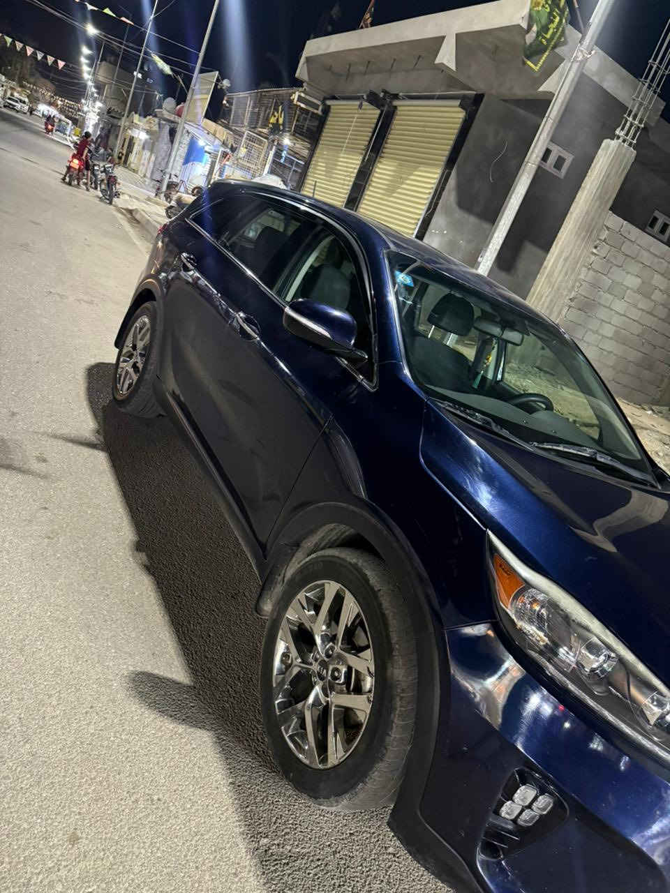 السلام عليكم 
اخوان سورنتو 2019 وراد امريكي حادث دعامية اماميه فقط وشخط بلباب الخلفي بعده على وضعيته موضحة بلسونار بيه مشكلة بالتورباين حسب كلام اهل الاختصاص للاستفسار***********
