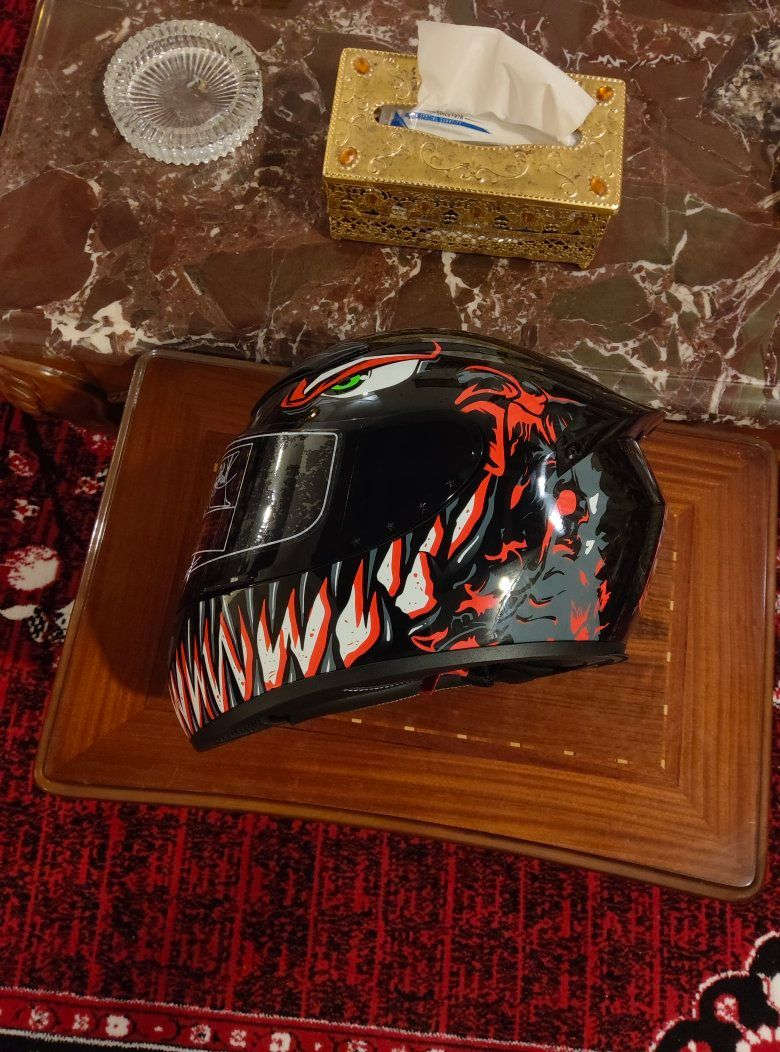 السلام عليكم اخوان كل عام وانتم بالف خير
خوذة ماركة Gike أو مثل ما تسموها Qike
السعر بمناسبة العيد وخلال فترة العيد 50 الف 
جميع القياسات متوفرة لكل لون 
وجميع الوان الجامات متوفرة ( ذهبي . ازرق . اسود . سلفر )  ويوجد زجاج شفاف 
متوفر توصيل لكافة محافظات العراق ثاني توصلك
للطلب والاستفسار واتساب ***********
#خوذة
