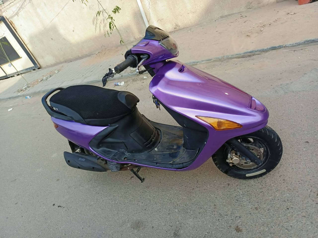 فراشه فحل للبيع سعر 375 كهربائيات كلها شغاله سلف فول مواصفات مكاني نجف وفاء للاستفسار ***********
