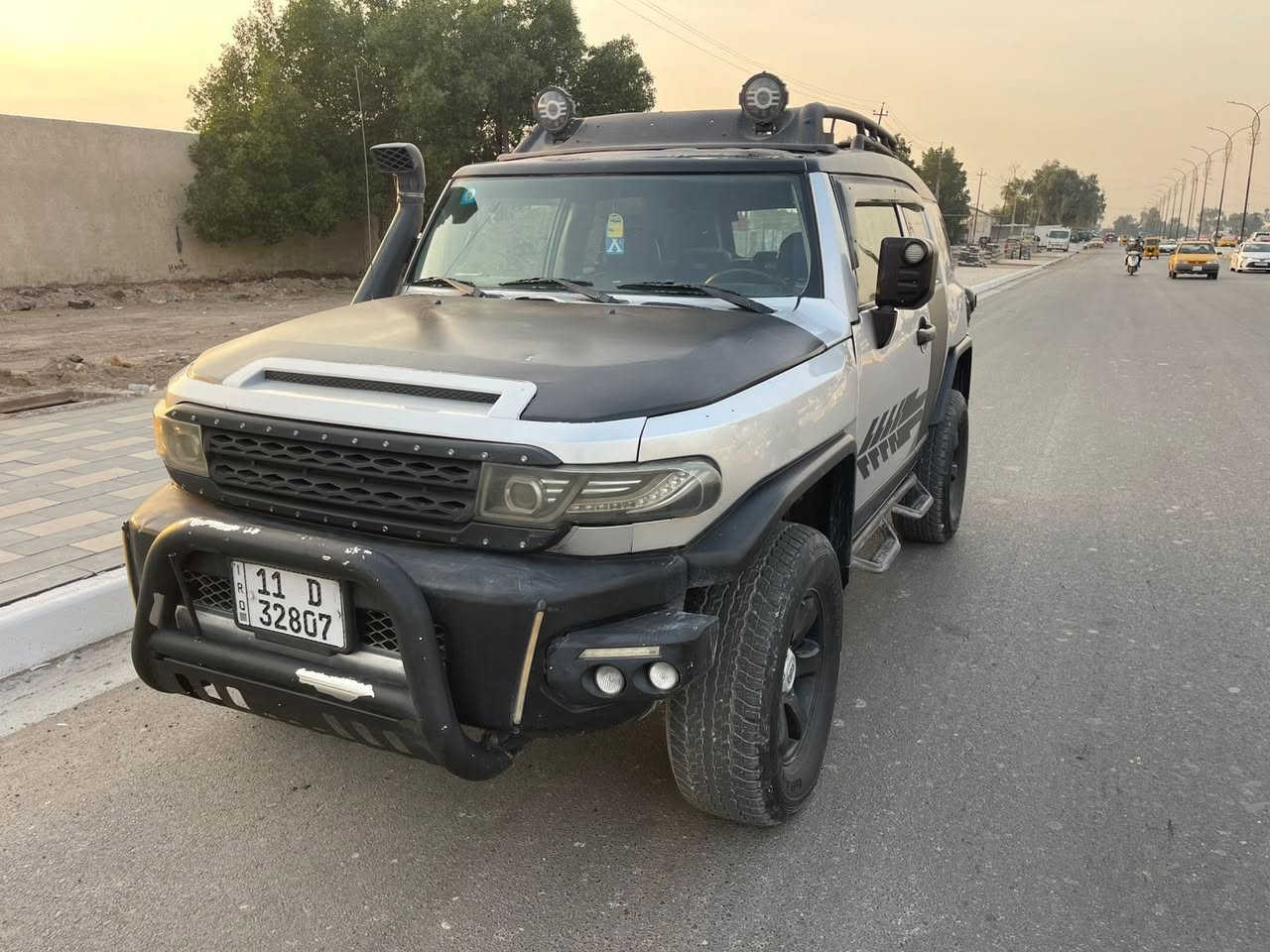 السلام عليكم أف جي 2007 مكينه وكير بلادي وجدد صدر خلفي امامي جديد تبريد تتفه حادثه صفحت السايق السياره مصبوغه ومحدثه شكل جديد جاهز بدون نقص تخم تاير جديد رقم بغداد جديد تحويل ثاني يوم السعر    84 رقمي ‭٠٧٧٦ ٢٣٤ ١٩٩٦‬
