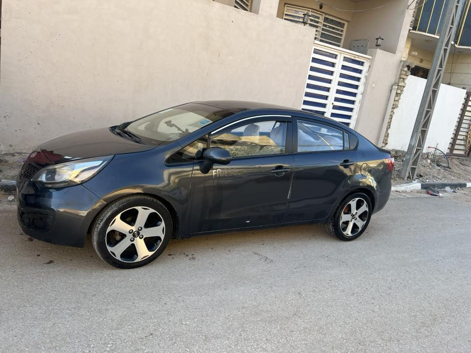 السلام عليكم كيا ريو 2015 للبيع

خليجي 1600 تبريد ثلج ويه السويج

رقم بابل دولي بأسمي سنويه جديده

بيهه رشات صبغ بدون معجون اثر جراد

خمس قطع او سته السياره جاهزه للأخير

شاشه كامره ويل كب داخل نضيف ومغلف

مكانهه كربلاء سيف سعد السعر 84 وبيهه مجال

للأستفسار ***********
