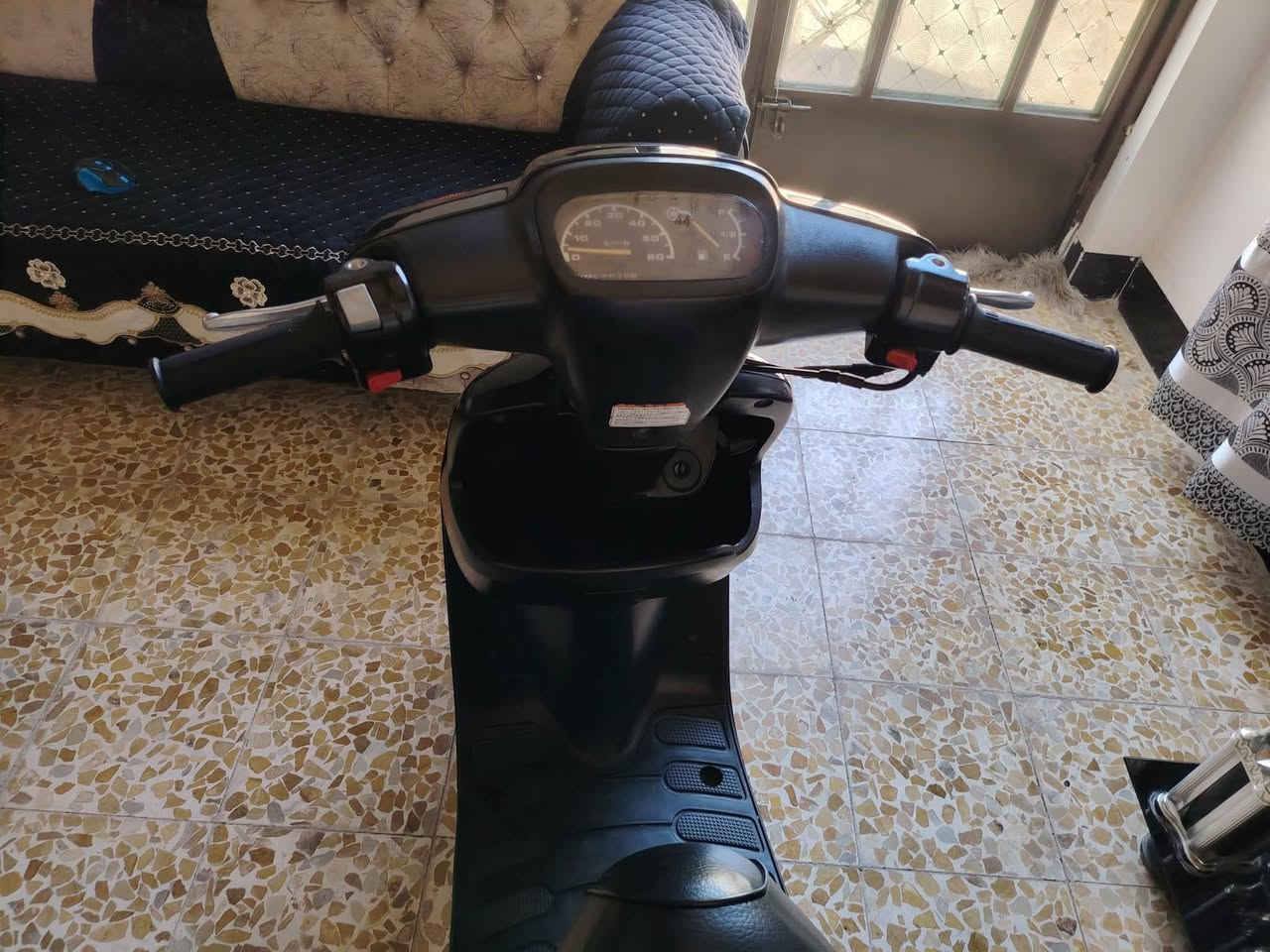 السلام عليكم ماطور خام شرط برغي مامفتوح فول السعر 650 شراي اتصل عل ***********
***********
