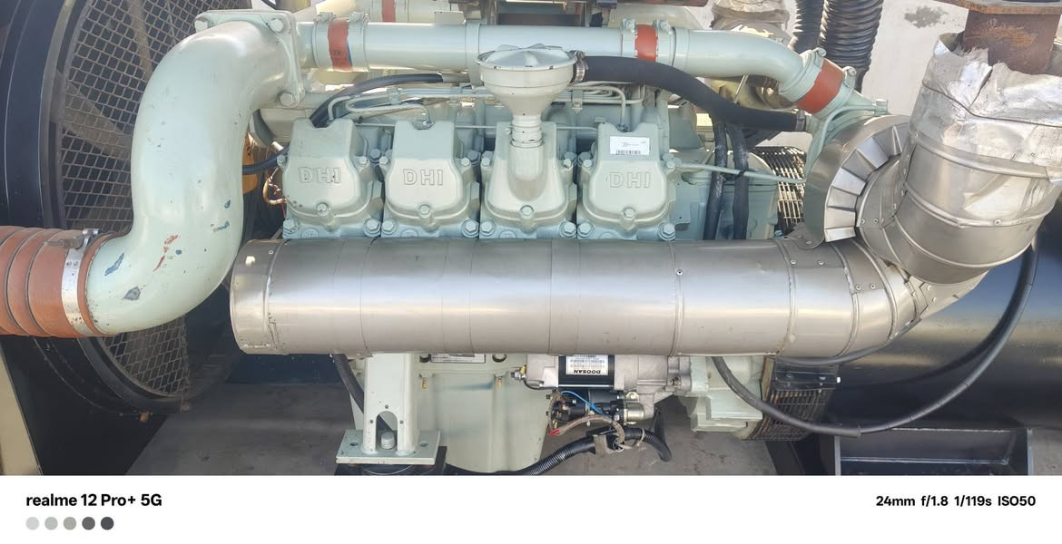 السلام عليكم 
مولدة دايو DH 
8 اسلندر كوري اصلي
دبل سوبر 
450 كيفي
اوربي غير مستعمل في العراق 
شرط الحمل والظمان 
الاستفسار الاتصال
***********
***********
