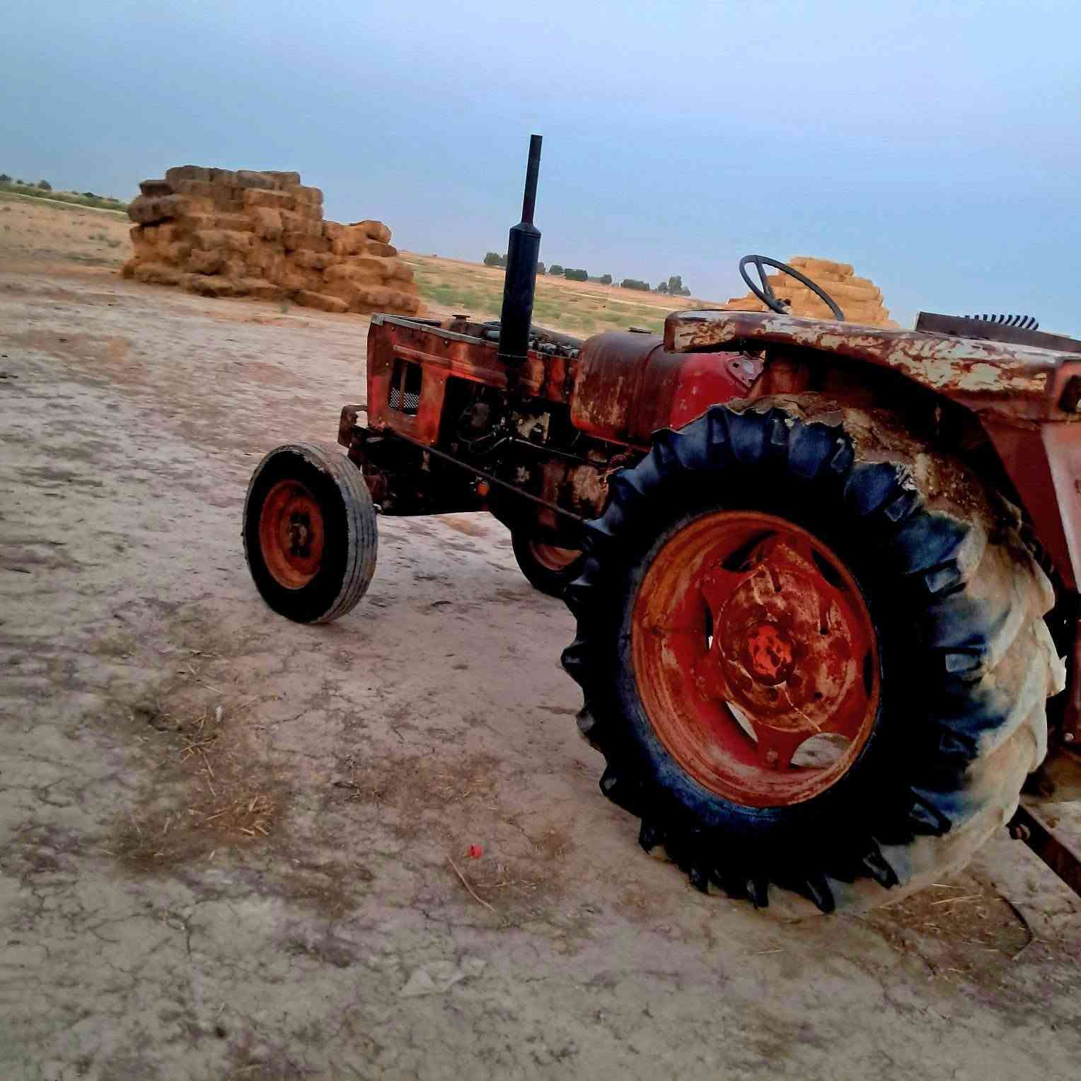 السلام عليكم عنتر للبيع موديل 87 مكينه جاهزه وره فدان  و خرماشه  و سجينه ***********  ***********
