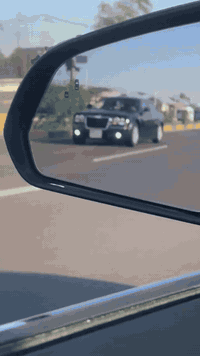 السلام عليكم
اوباما 2008 اصل. 
حادث امريكي قطعتين ( جاملغ وباب )
بالعراق صارت بيها قطعه والهلالات معمره 
مكينه 3 ونص 
تبريد قطعتين 
شاشه 
تخم تاير جديد توني شاده 
مدوشمه عام جلد 
حداديه جديده 
السياره ماناقصها شي 
رقم اربيل راعيها يريد تحويل 
بيها مازدات اخذتهن ب3 اوراق 
منضمومة غاز 
السياره غرفتها كلش كلش جديده ومامشتغله ع الخط 
السياره احلى من الصور اصفاحها موس
سعره     118 وبيه مجال
بالعافيه ع الي ياخذها
***********
