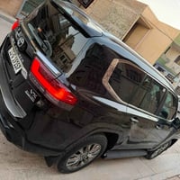 لاندكروز VX • ٢٠٢٤ • مكفولة
