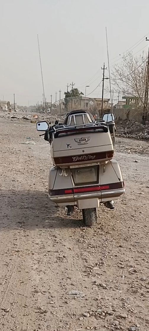 سلام عليكم .... كولدن 1500..كلشي بيه شغال  جك ..بيك... تاير خط ابيض ...الدراجه مكاتبه فقط
..سعر 22. ...    ...هاذ رقمي شاري تصل مو شراي لا تعبني وبس تراسل ..... ***********
