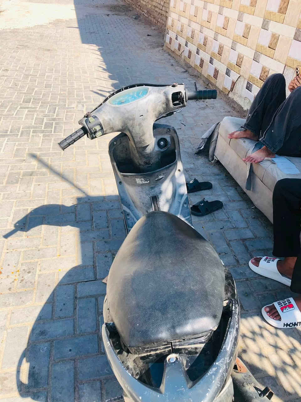 السلام عليكم ماكس منغولي للبيع مكينه بلاد عليه كلجات رياضيه شلعه ومعدل الدراجه يرادله بجم ونقوصات متكلف ٢٥ رايدهة ب٣٠٠وبيها مجال للتواصل واتساب***********
