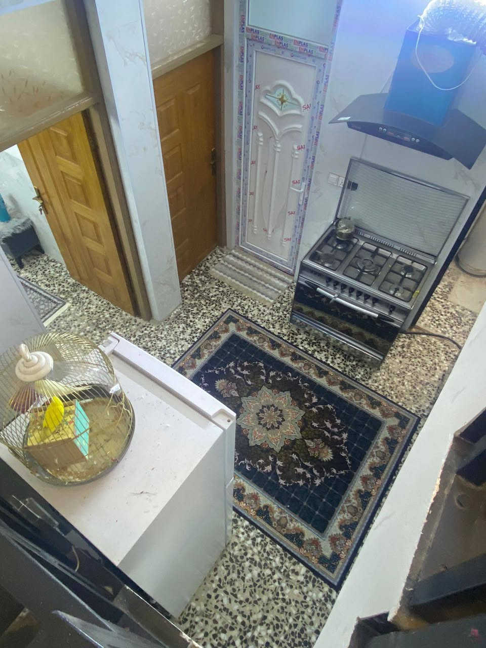 سلام عليكم
بيت للبيع 

بغداد البياع الشرطه الخامسة 

زراعي سند 25

الاستفسار الرقم ***********-+ ***********
