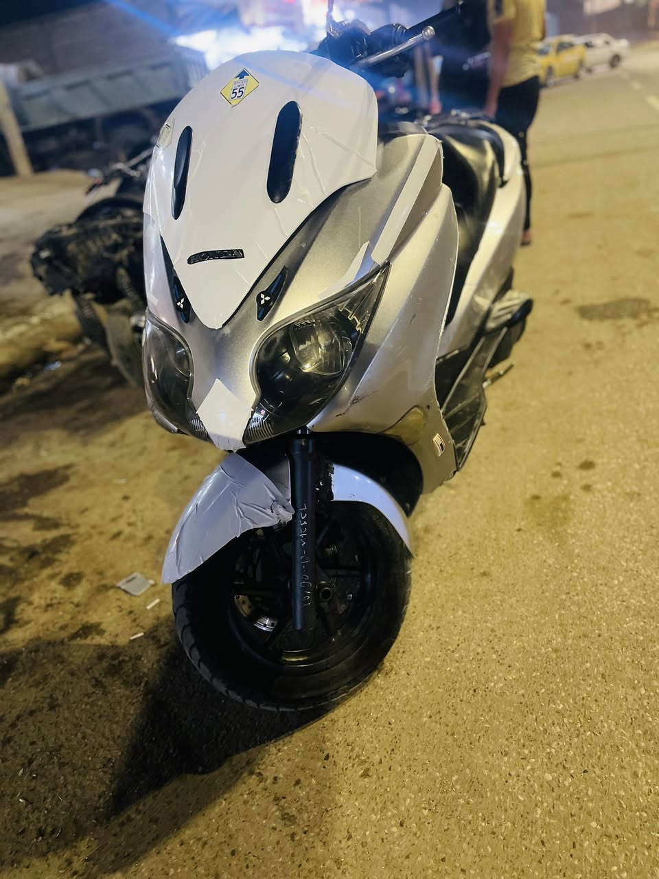 فورزا 010 كامله مابيه نقص كير شغال 7نمر 3تحويلات  حساس استان  مكاني اديالى بعقوبه سعر 900

‭0776 490 8202‬
