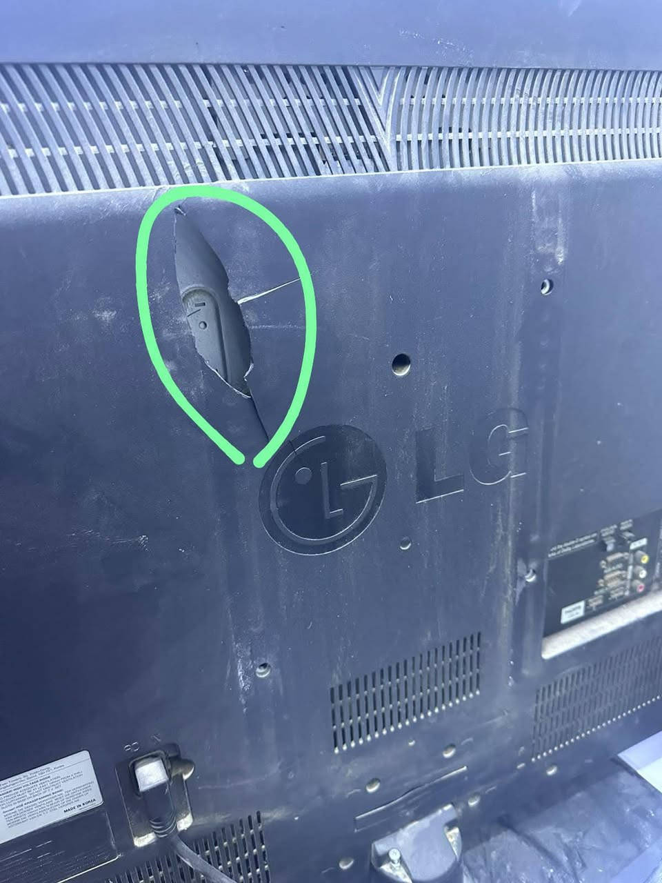 تلفزيون Lg الكوري الاصلي باب الاول 
حجم 42 بدون نت نضيف جدا سعر 80


**إذا كنت صاحب هذا الإعلان وتريد حذفه لأي سبب، رجاءا أرسل رسالة إلى الدعم الفني**
