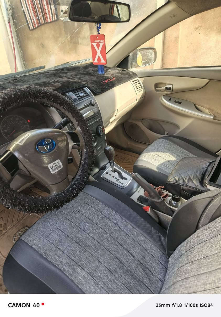 كورلا موديل 2010  تبديل 4  قطع السعر 95     ما متواجد على فيس  ***********
