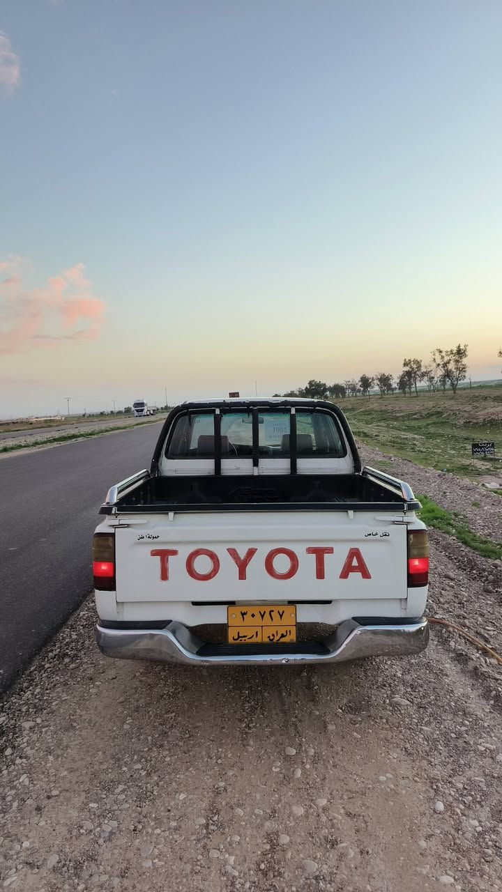 تيوتا  دبل قمارة موديل 2001
رقم اربيل مكفوله كفالة عامه وضع شركه كير محرك اكسل مكفول تدفئه وتبريد باور ستيرن كشن منفصل تخم تاير مكاني ديالى 
***********
***********
