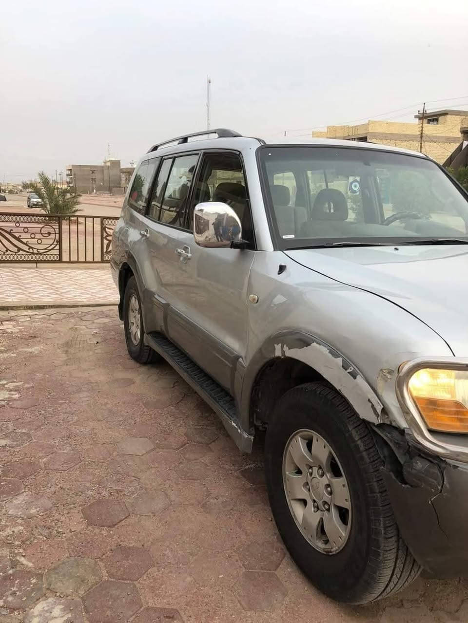 للبيع او المراوس ،، باجيرو موديل 2004 رقم انبار سيارة مصبوغة عام بدون حادث ،  الله شاهد اخذتها من صاحبها بدون ما وديها سونار مشيت على كلامه لذلك نروح سوة سونار قبل كلشي حتى امام الله اطلع من الغش محرك وكير وتبريد وتدفئة شغالات وممتازات سيارة كاعدة وحلوة ونظيفة بغداد, العراق


**إذا كنت صاحب هذا الإعلان وتريد حذفه لأي سبب، رجاءا أرسل رسالة إلى الدعم الفني**