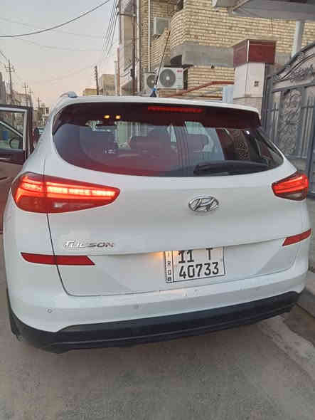 توسان خليجي ٢٠١٩
بسم الله الرحمن الرحيم 
السلام عليكم توسان 2019
١/ خليجي
٢/فول عده البنراما 
٣/ مري شفط
٤/ اناره ترحيب 
٥/ تحكمات ستيرن 
٦/ وضعيات قياده ( سبورت / اعتيادي / ايكو اقتصادي ) 
٧/ سايد بريك رجل 
٨/ اناره داخليه ابيض 
٩/ حساسات امامي خلفي 
١٠/ كاميرات امامي خلفي
١١/ كشنات جلد
١٢/ شركه الكاصد
١٣/ محرك ٢٠٠٠ دوش المرغوب
١٤/ اشاره بالمري 
١٥/ بصمه تشغيل 
١٦/ بصمات ابواب 
١٧/ كشنات الاماميه كهرباء 
١٨/ كشافات ضبابيه اماميه 
١٩/ تكيف هواء بيانو 
٢٠/ شاشه كبيره 
٢١/نظام مكابح مانع انزلاق 
٢٢/ تبريد قطعتين 
٢٣/مدخل يواسبي قطعتين 

وباقي المواصفات المعروفه 
كير ومحرك مكفول
رقم بغداد مشروع وطني 
هزه جديده سنويه جديده ال 2030 رقم انكليزي
سياره نضيفه وجديده
تبريد ثلج 
سياره مال جناي
بيه  صبغ 3 بنيد والجاملغ الأيمن والباب الأيمن 
بيها ملاحظات بسيطه وبارد بسيط بل جاملغ الأيسر 
الدعاميه الخلفيه مفطوره شبر
المكان بغداد الشعب 
السعر 175 وبيه مجال حك الجيه
رقم الهاتف ***********
