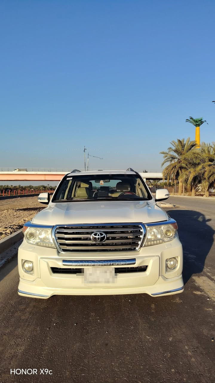 السلام عليكم
لاندكروز 2014 VXR مواصفاتهه معروفه السياره حلوه ومرتبة مكفوله السعر 350$$ مكاني السماوة +964 781 579 9664


**إذا كنت صاحب هذا الإعلان وتريد حذفه لأي سبب، رجاءا أرسل رسالة إلى الدعم الفني**