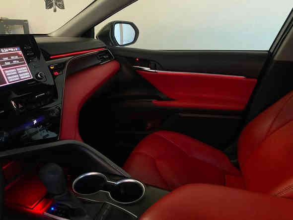 تويوتا كامري. LE 2022 بانزين حجم المحرك 4 سلندر (2.5L)
مانع انزلاق+ABS
شاشة كبيرة اندرويد اوتو/ كاربلي
كاميرا خلفيه
eco, normal, sport ثلاث أنظمة قيادة
لايتات زينون بلادي اوتو
رادار امامي
تحديد مسار، مانع تصادم، قيادة ذاتية
كروز مثبت سرعة
كشنات جلد لون احمر
كشن السائق كهرباء
نخم تاير جديد ٢٠٢٥
الضرر: صفحه عكس السايق
٣ قطع صبغ ( البوب عكس السايق اثنينهن مبدله
والجاملغ الخلفي مصبوغ)
ايرباك البرده فقط طاك
الباقي كله سليم
الشواصي كلها سليمه ع فحص
عدا طخه بسيطه جدا ب وجه الشاصي الخلفي بجم كبس شركة بدون ايرباك
سيارة جاهزة بدون اي نقص
بدون اي جيك انجن
ماشيه 45 الف ميل
مكان السياره بغداد
السعر : 175ورقه قفل للتواصل : ‭0772 807 2423‬
تحياتي❤️
