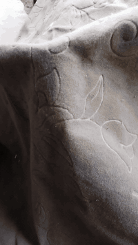 كاربت تقريبا 4في 4متر يرادله تنضيف بعشره بغداد شارع فلسطين رقم ***********
