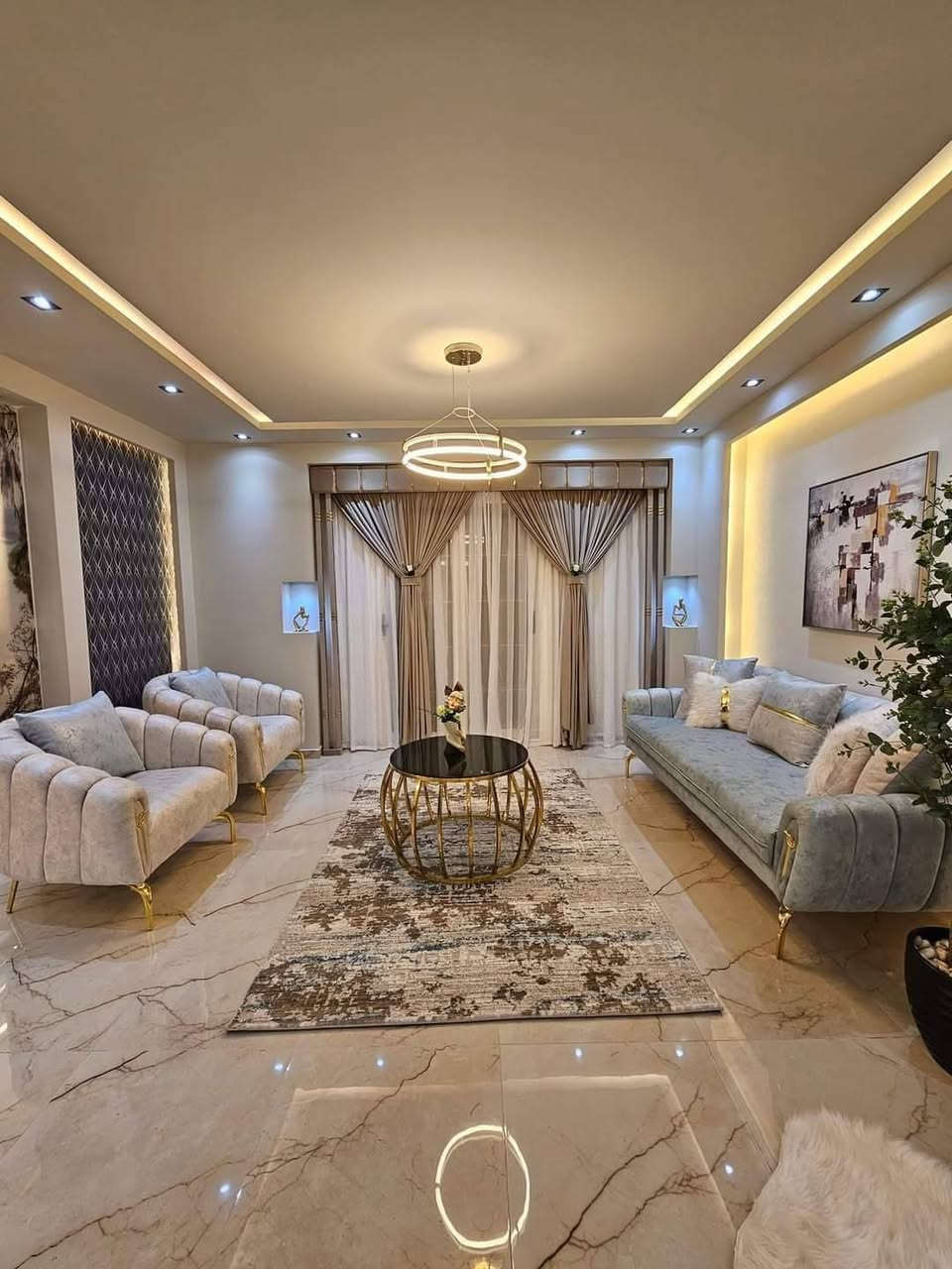 الفخامة لها عنوان واحد.. مكتب ديكورات الفتلاوي 🏠
لأن منزلك هو مرآة ذوقك، نحن في مكتب ديكورات الفتلاوي نضع بين يديك خبرة سنوات في فن الديكور والجبس بورد. نجمع بين دقة التنفيذ وحداثة التصميم لنخلق لك فضاءً يليق بك.
• خدماتنا تشمل:
• تنفيذ أحدث ديكورات الجبس بورد (أسقف، جدران، مكتبات شاشات).
• تصاميم "مودرن" و "كلاسيك" بلمسات فنية فريدة.
• حلول ذكية لتوزيع الإضاءة المخفية والسبوت لايت.
• دقة متناهية في التشطيب وتسليم في الموعد.
📍 مكتب ديكورات الفتلاوي: حيث يجتمع الإبداع بالإتقان.
📞 للاستفسار والحجز: [***********]📞
💬 مراسلتنا مباشرة عبر الواتساب: [ديكورات الفتلاوي]
