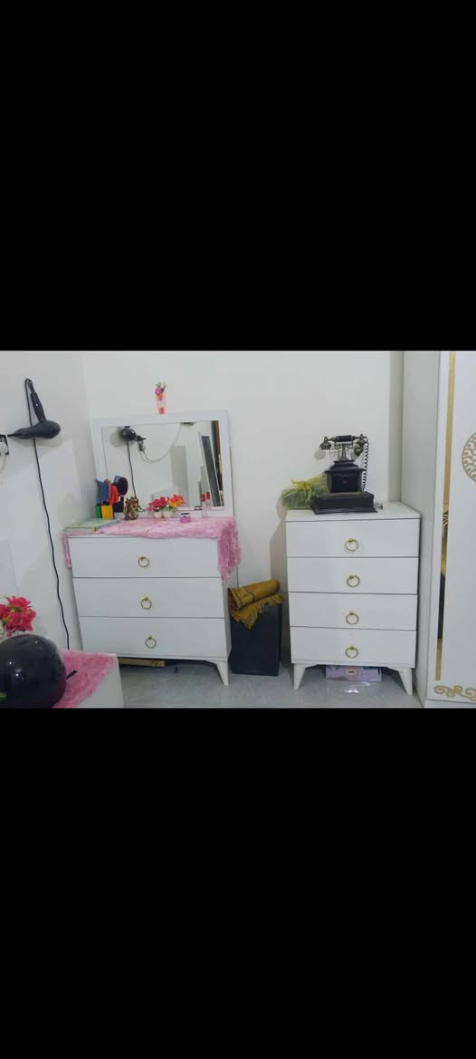 ب300 الف  بيها مجال
كوفه حي ميسان
***********
