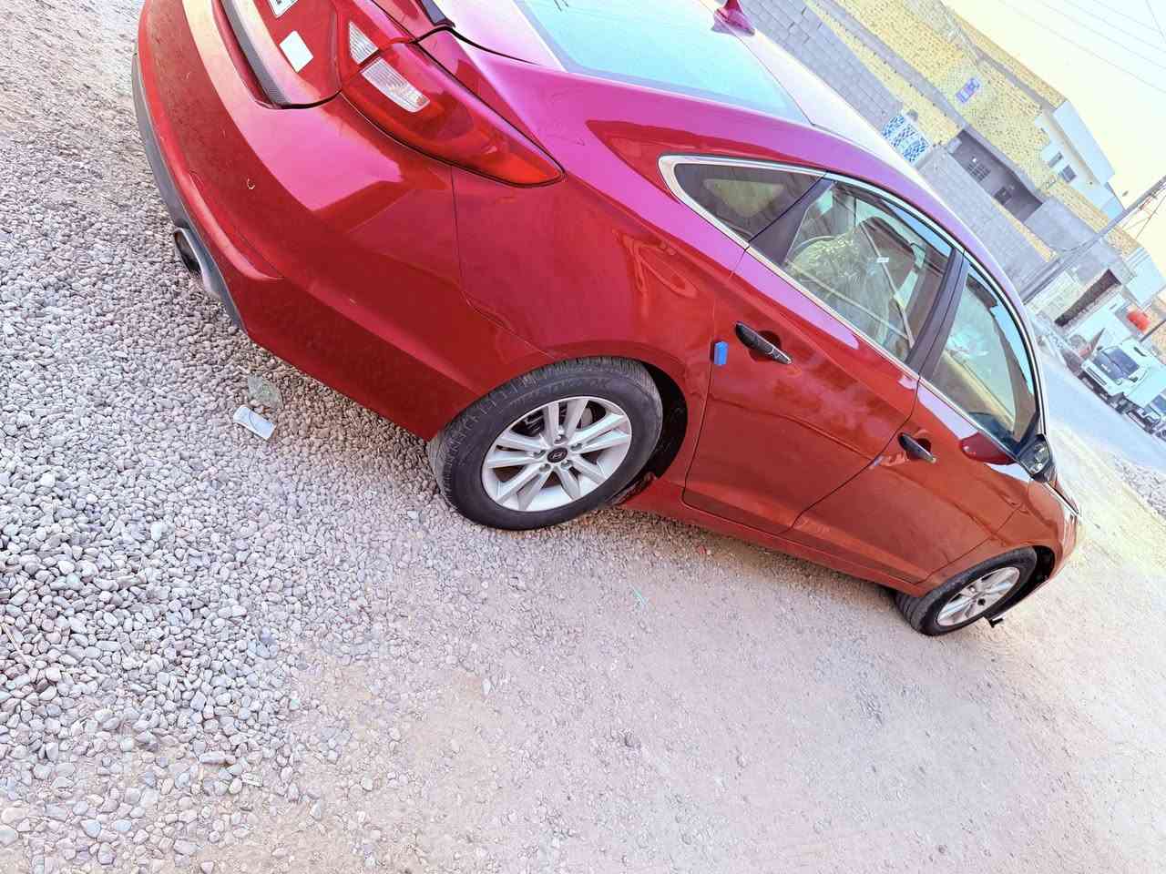 سلام عليكم
للبيع هونداي سوناتا موديل 2016 رقم ذي قار انكليزي حره تحويل مباشر 

وارد امريكي  

مواصفات معروفه 

شاشه كبيره 

كامره دواره 

تحكم استيرن جهتين 

3 أنضمه قياده 

جنطه كهرباء 

كشنات 

دواخل لونين 

محرك 2400 

ماشيه160 ميل 

وبعد بيها مواصفات غير مذكوره 

السياره بيها  رشات صبغ أربع  قطع  بدون تبديل 

وجاهزه مكينه وكير وتخم تاير وتبريد 

#مكان_السياره_ ذي قار _ قلعه سكر 

الــسعــر:112 وبيها مجال 

الاستفسار اكثر 

***********‬‏
