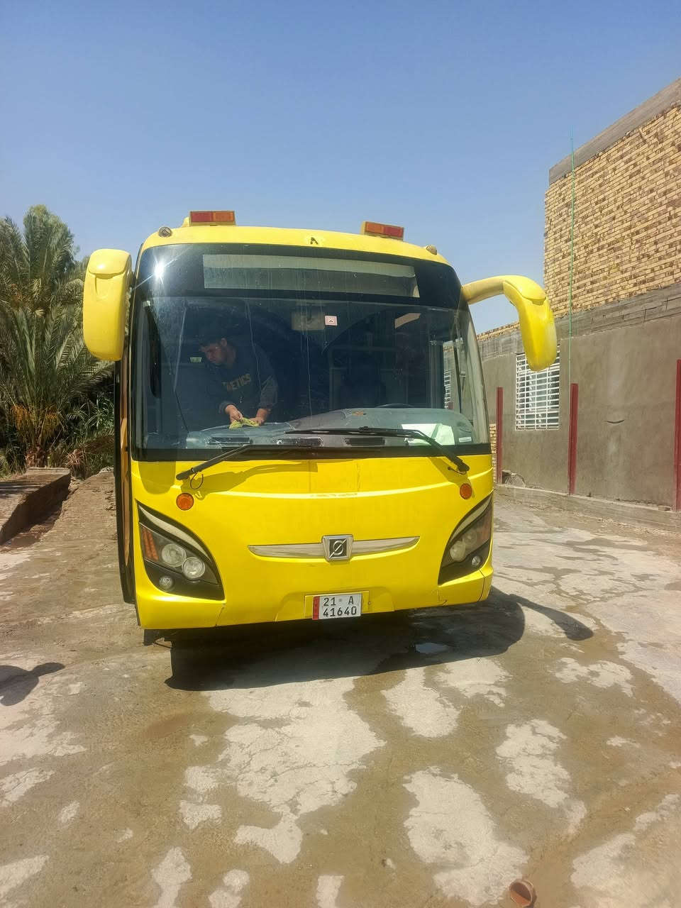 باص سون وينصيني 37راكب موديل ٢٠١٦جاهزه للعمل رقم سليمانيه الجديد  سنويه جديدهالسعر٢٢٠ورقه وبيه مجال الاتصال 
***********
