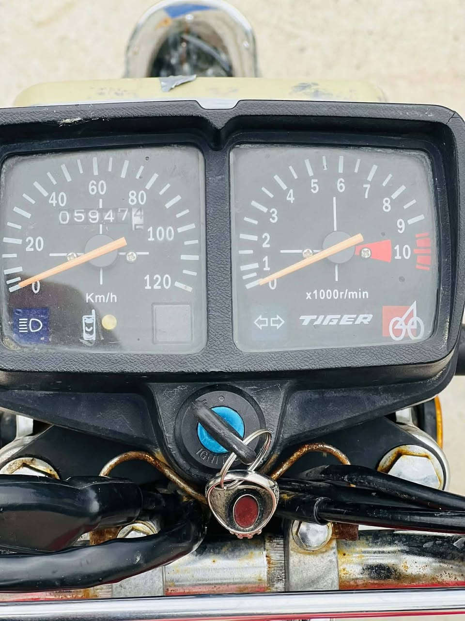 السلام عليكم موطور تايكر 2021 وضع شركه مامفتوح شرط كلشي مكفول  وزن ثقيل المكان جنوب الموصل حمام العليل الشراي بي خير ويدلل السعر خاص


**إذا كنت صاحب هذا الإعلان وتريد حذفه لأي سبب، رجاءا أرسل رسالة إلى الدعم الفني**