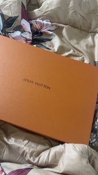 لويس فيتون • اصليه • باركود