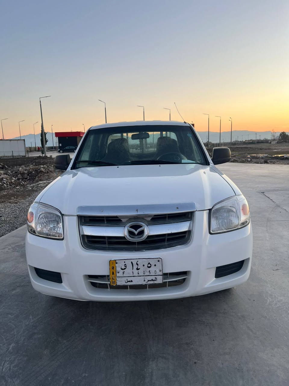 پیکاب مازردە مۆدیل 2012  مەکینە ۱۲ بەخ غازێ ئیتاڵی بۆ بەسراوە ڕەقەم جنبوب سەنەوی لەگەڵ سێ پەڵە سبوخ هەیە هەمو گیانی بەشرت دەعمو لێدرانی نیە نرخی 
63  گڵا معەملە 
شوین چوارقوڕنە 
ژ.م 
*********** السليمانية, العراق
