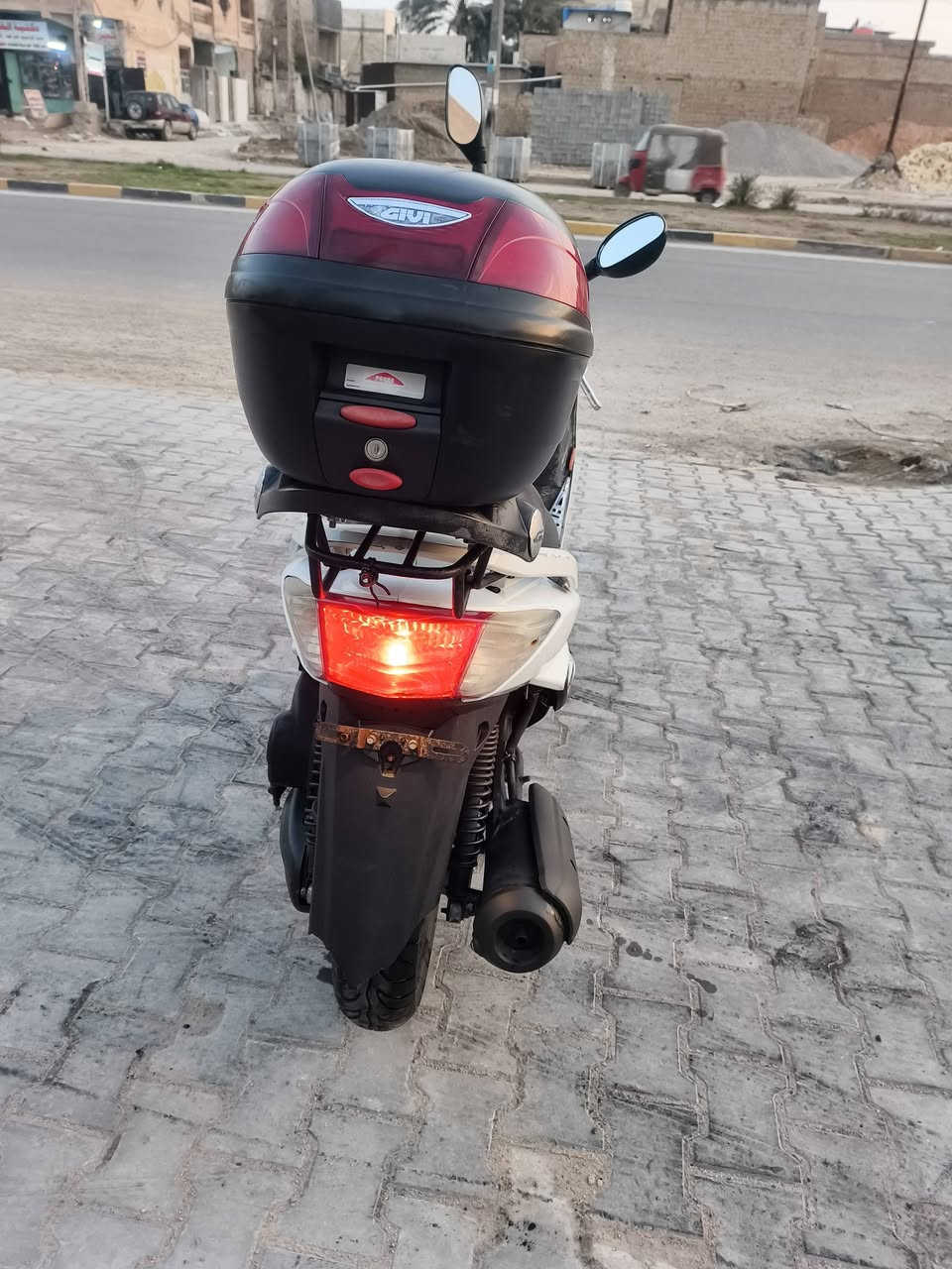 السلام عليكم سكنس فحل ياباني دراجه على وضع البلاد ماشية 41 الف حقيقي فقط مبدله ولفات والباقي بلادي سعرها 750 وبيها مجااال وذا اكو مراوس هم عادي مكاني بغداد الحسينيه مال الراشدية ***********
