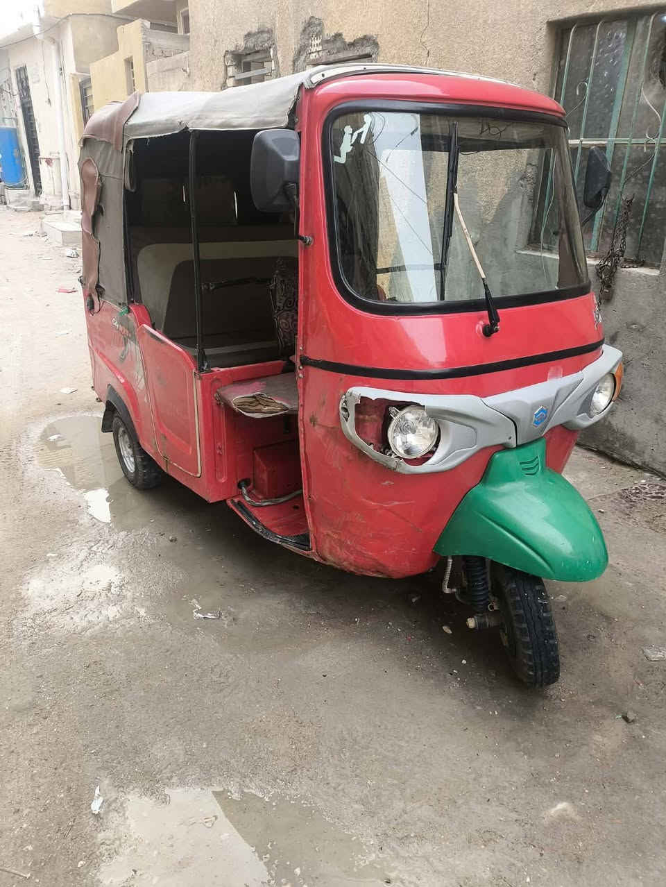 السلام عليكم تكتك بياجو للبيع نضيفه شلعه ومعدل اوراق اصوليه بسمي مديل 22 السعر عل الخاص وهذا رقمي *********** اتصل وبيك خير وتدلل مكاني كربلاء
