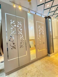 ٥قطع • خزائن