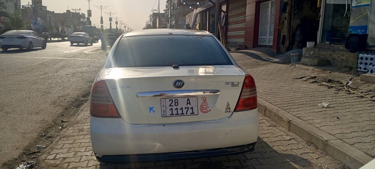 سلام عليكم سياره اليفان موديل 12 رقم جديد بسمي السعر 38 مكاني نجف بيع مراوس بس خصوصي ***********
