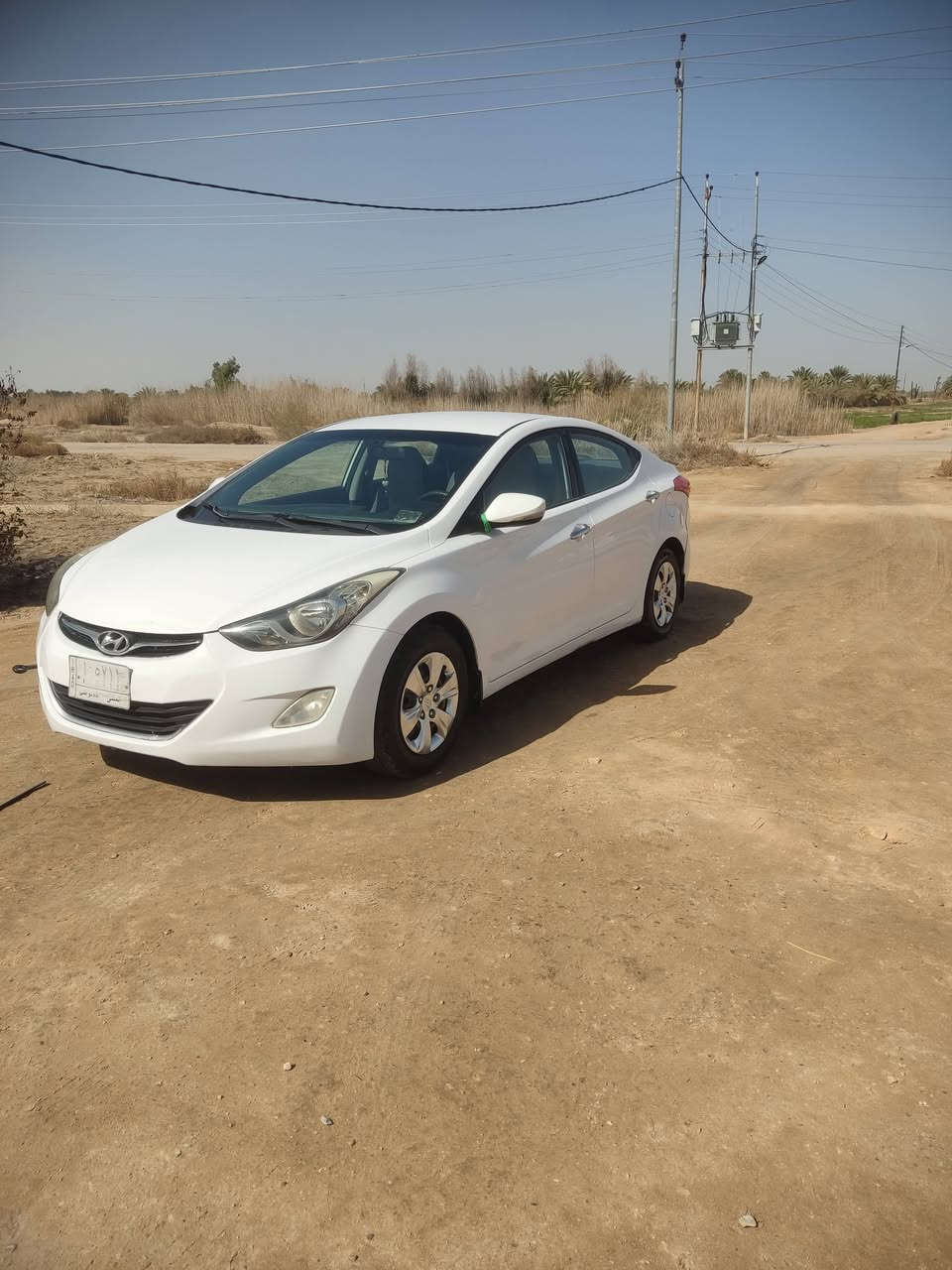 السلام عليكم النتر خليجي 2013  مثنى سنويه لل 2027مكفوله بيه رشه صبغ بصيطه بل جاملغ الخلفي كير مكينه خير من الله مداور ثاني يوم مكان السياره رميثه للستفسار ***********
