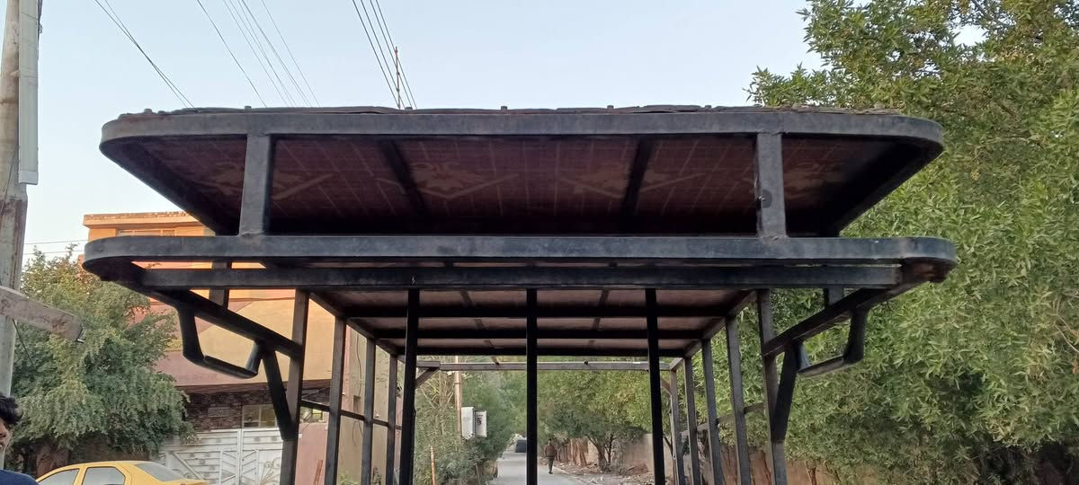 السلام عليكم محجر للبيع ابو الفره اتصال اياد هو وخشبته 
مكان بغداد حي بتول
سعر 175
***********
