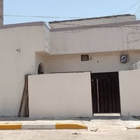 مشتمل • ١٠٠م • ركن مقابل حديقة