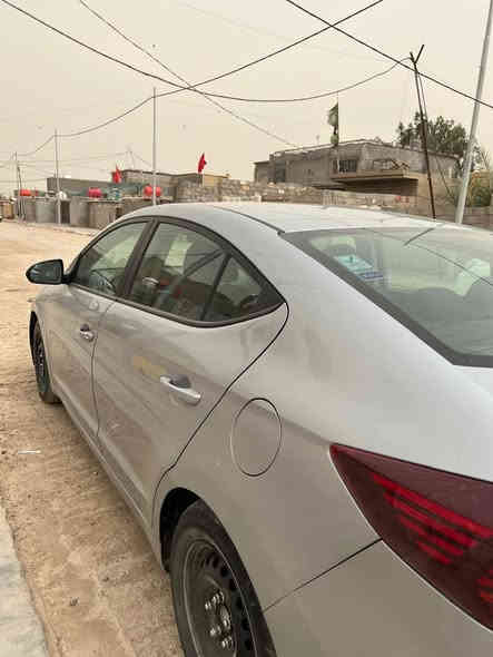 السلام عليكم النترا وارد امريكي موديل 20 تخم تاير تبريد ثلج صدر جديد مكينه زيرو كير سفتي ماشه 60 ألف كفاله شواصي لغد اسم دواخل مابها سونرها موجود رقم بغداد شرط تحويل سنويه 28 العنوان الصويرة الاتصال فقط *********** السعر 120 بيها مجال بصيط
