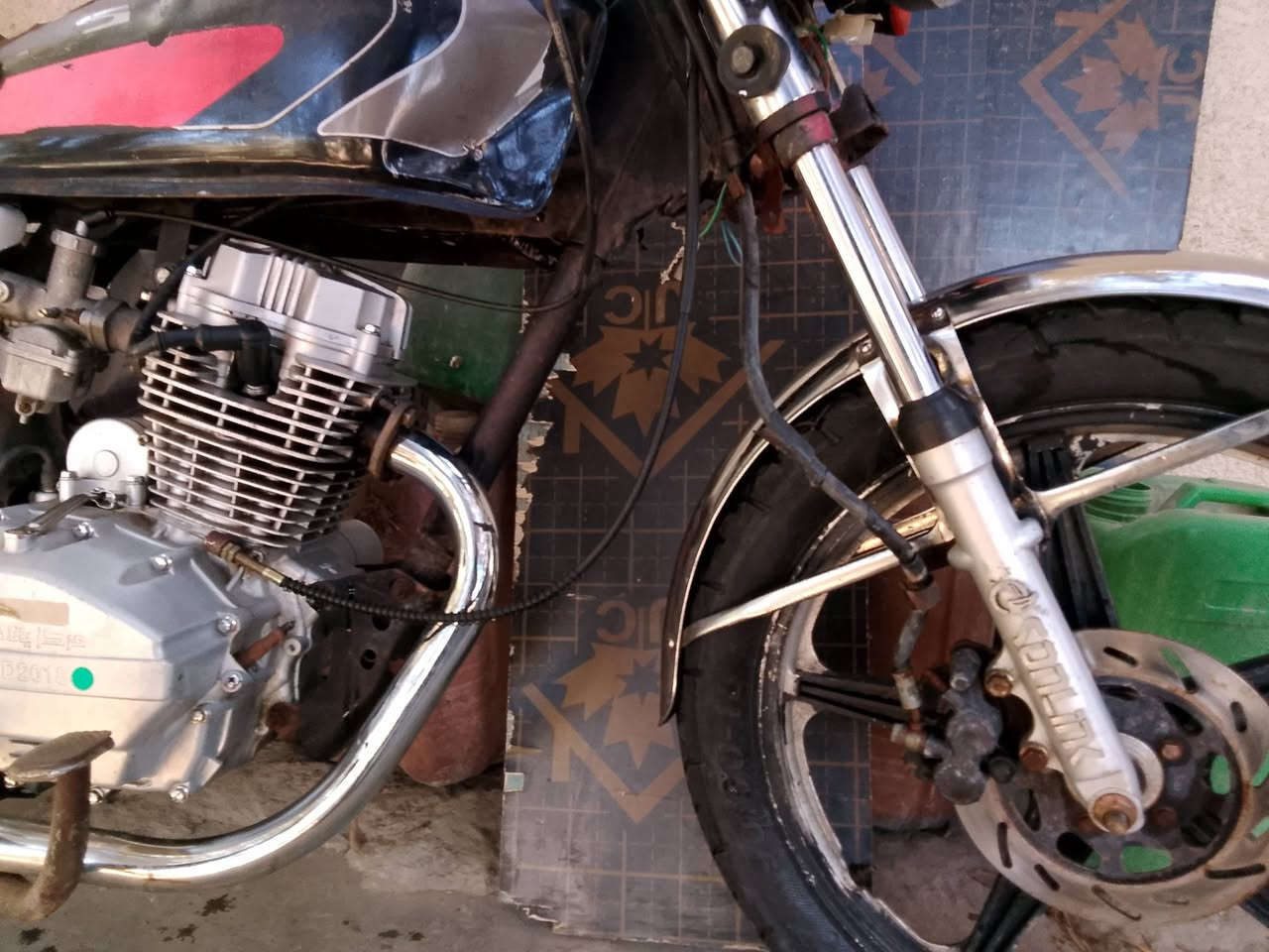 سلام عليكم سيفان 21 مكينة ما مفتوحة 325 قفل مكاني بغداد اليوسفية ***********
