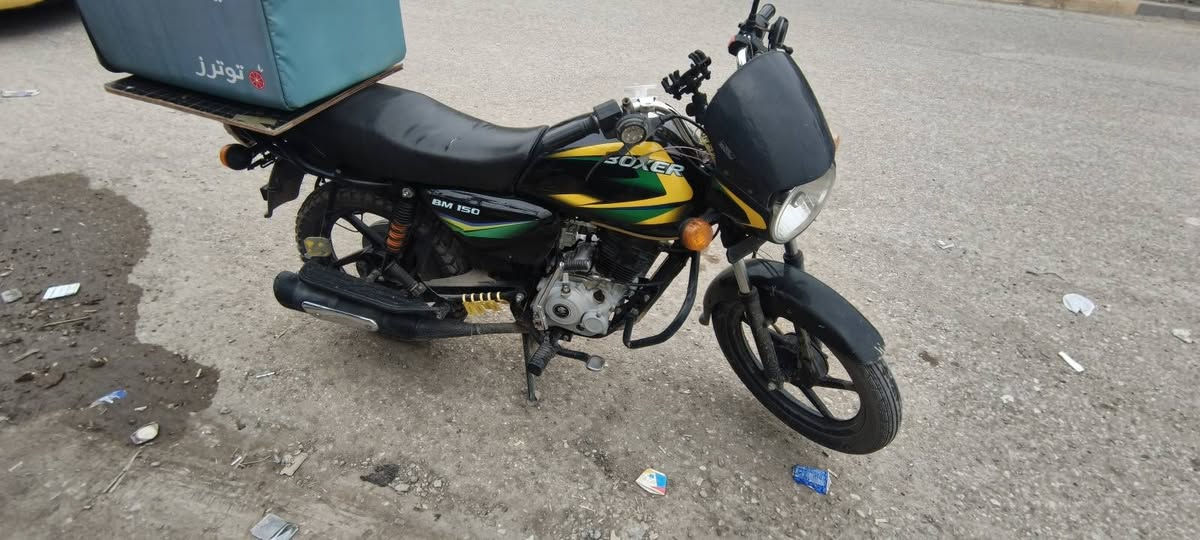 بوكسر للبيع موديل ٢١ سنويه ديالى مكاني بعقوبه تحويل ثاني يوم للاستفسار اتصل  ***********
